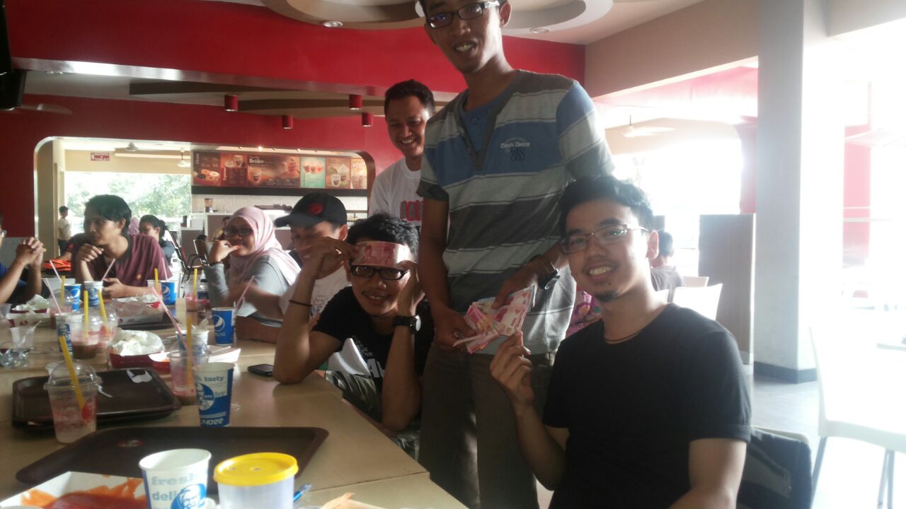 Arisan Jilid 1 - 04 - KFC Cempaka Putih