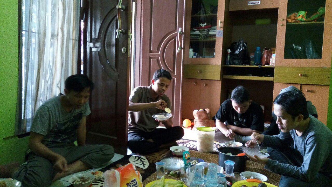 Arisan Jilid 08 - 3
