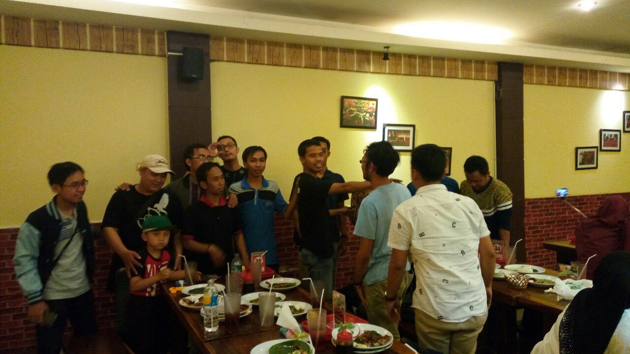 Arisan Jilid 10 - 13